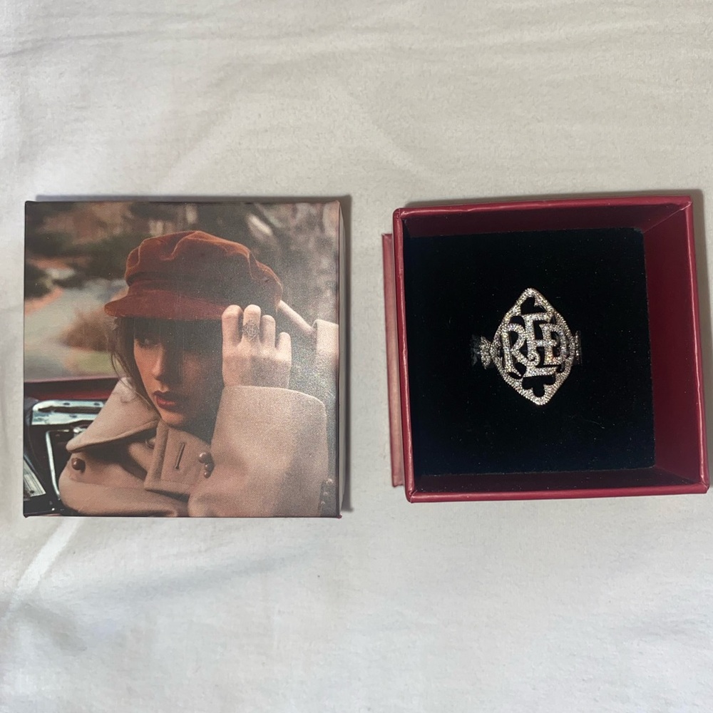 Taylor Swift Red (Taylor’s Version) Ring